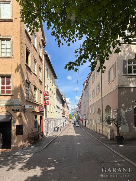 Ausbaubares Mehrfamilienhaus im Herzen der Altstadt!